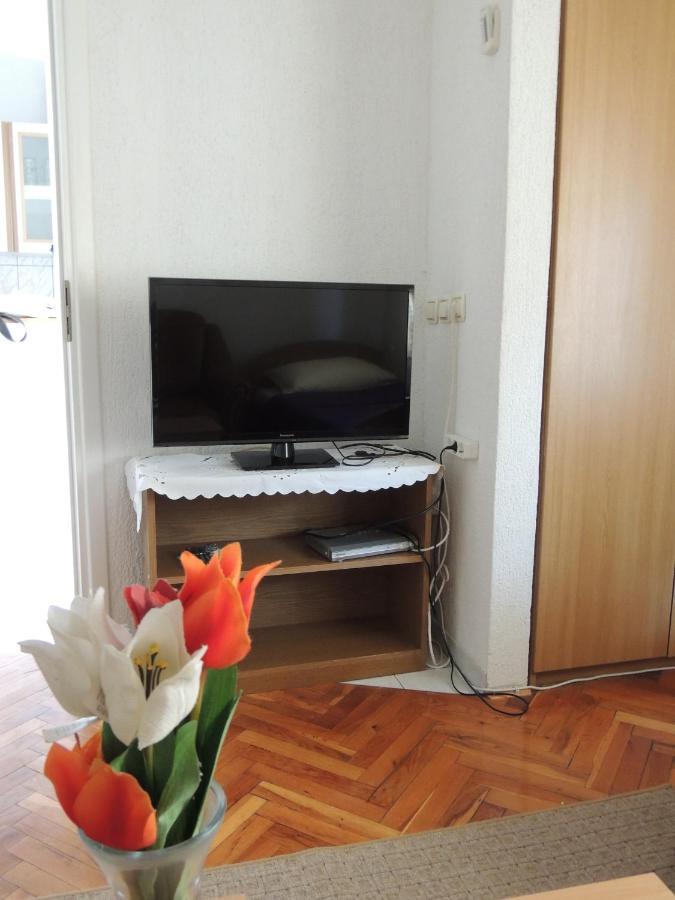 Apartman Husic Pag Town Exterior foto